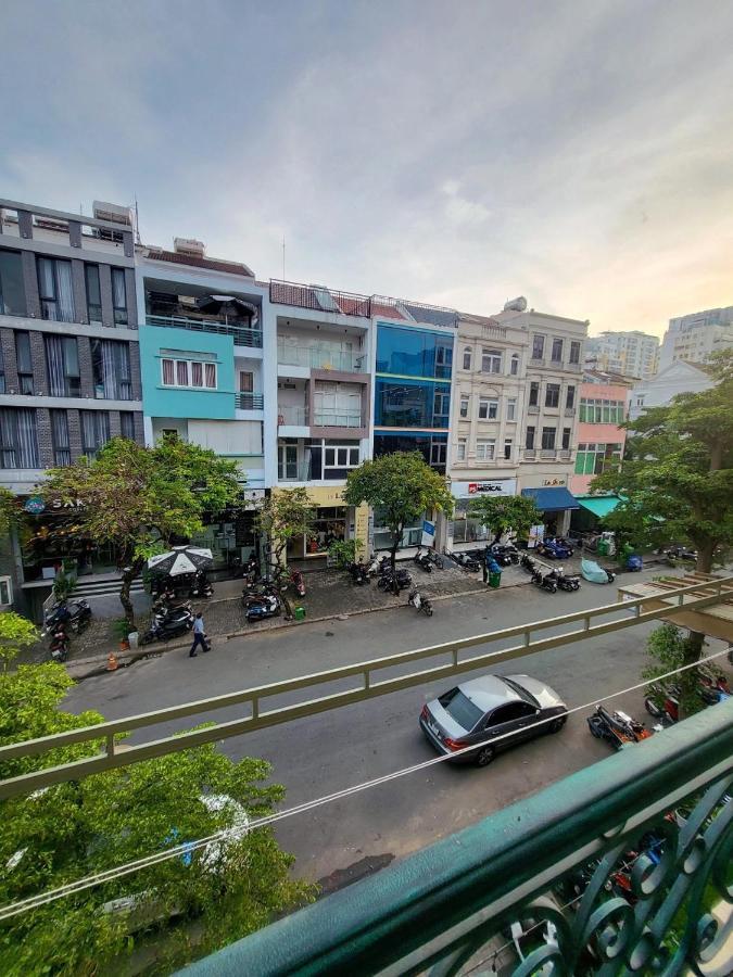 Thao Trang Laluxe Hotel Phu My Hung ホーチミン市 エクステリア 写真